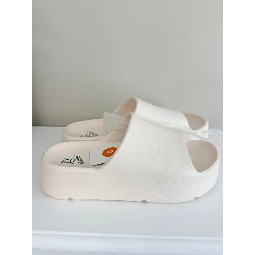 Art Class Slides Kids Size 3 Off White Chunky Platform Sandals NWT